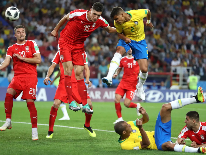 Đội tuyển Brazil được đánh giá cao hơn nhiều so với Serbia. Ảnh: Sporting News.