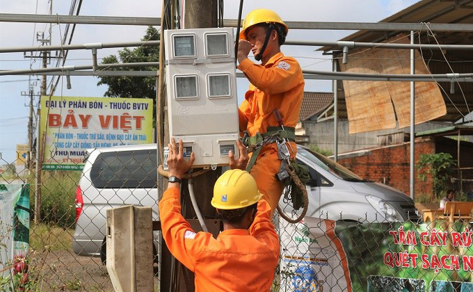 PC Đắk Nông đẩy nhanh tiến độ các công trình đầu tư xây dựng trên địa bàn tỉnh. Ảnh: Tâm An.