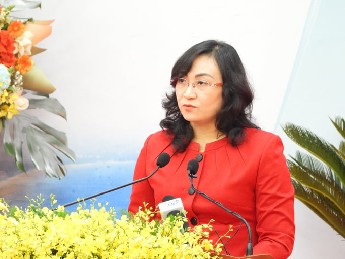Phó Chủ tịch UBND TP.HCM Phan Thị Thắng phát biểu tại hội nghị. Ảnh: Trần Trung.