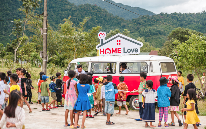 Dự án Home Love trong tháng 9 đã mang những phần quà đến với các em nhỏ có hoàn cảnh khó khăn tại A Lưới – Thừa Thiên Huế