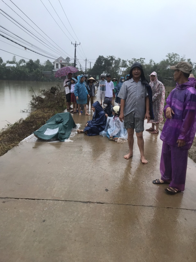  Thi thể ông P.M.T., Bí thư Đảng uỷ xã Xuân Lộc, huyện Phú Lộc được tìm thấy sau một ngày mất tích. Ảnh: CAH.