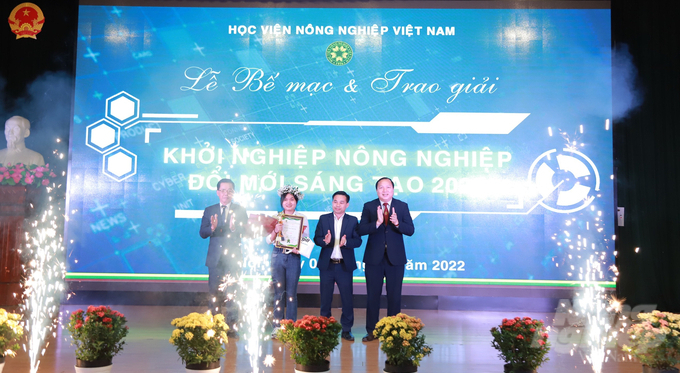 Dự án nấm mối trắng của Nguyễn Minh Xuân - sinh viên Học viện Nông nghiệp Việt Nam giành giải nhất Cuộc thi khởi nghiệp nông nghiệp năm 2022. Ảnh: HG.