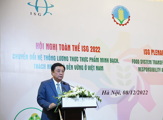 Bộ trưởng Bộ NN-PTNT Lê Minh Hoan phát biểu tại hội nghị. Ảnh: Linh Linh. 