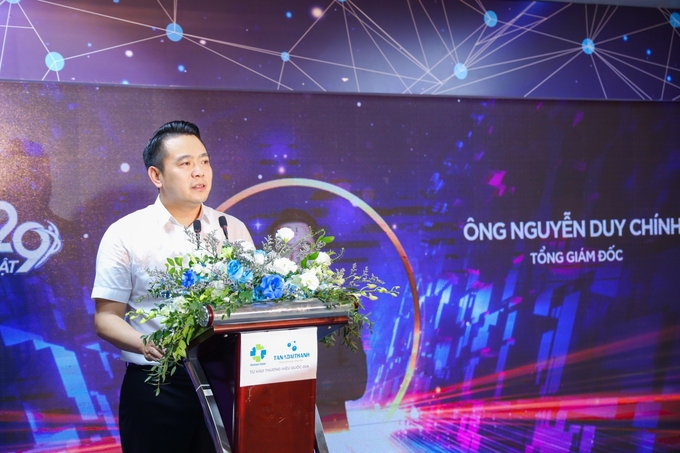 Ông Nguyễn Duy Chính, Tổng giám đốc Tập đoàn Tân Á Đại Thành, phát biểu tại lễ kỷ niệm 29 năm thành lập Tập đoàn. Ảnh: Tân Á Đại Thành.