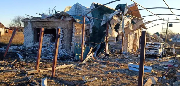 Nhiều nhà cửa và cơ sở hạ tầng ở vùng Zaporizhzhia của Ukraine bị thiệt hại nặng nề sau nhiều tháng giao tranh.