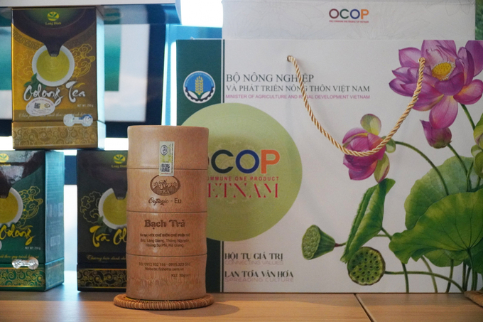 Vietnam's OCOP tea products on display at the Forum. Photo: Trung Quan.