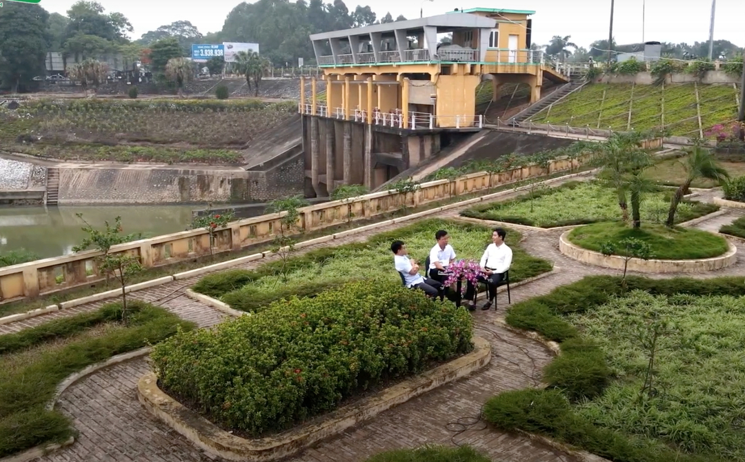 Cống Xuân Quan - Công trình đầu mối Đại thuỷ nông Bắc Hưng Hải, là địa điểm được Bác Hồ 4 lần về thăm.