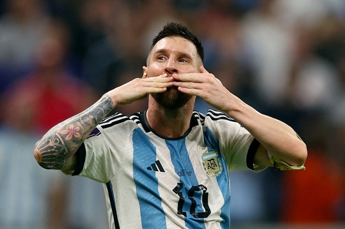 Lionel Messi sẽ rời tuyển Argentina sau World Cup 2022. Ảnh: Express.