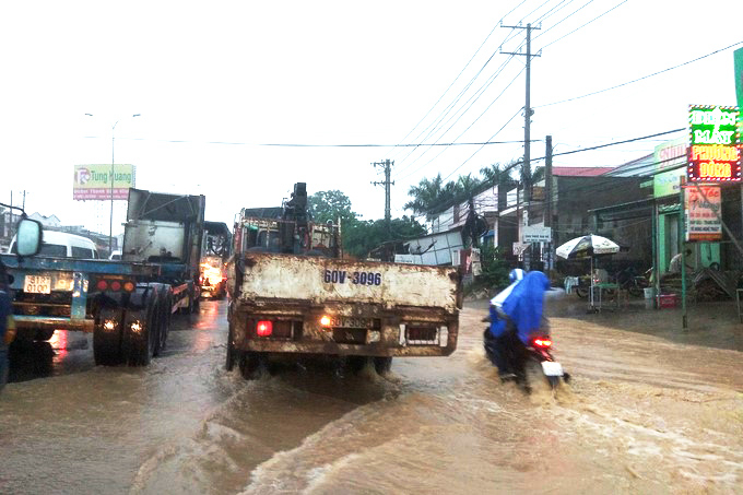Ngập do mưa lớn ở TP Biên Hòa, Đồng Nai.