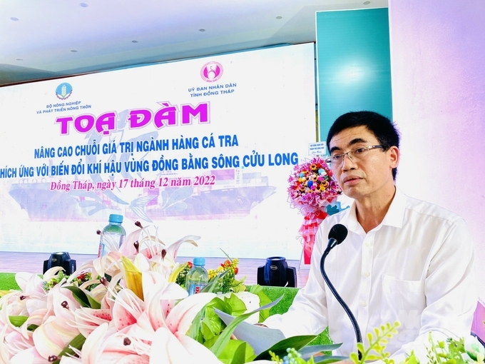 Ông Hoàng Văn Hồng, Phó Giám Trung tâm Khuyến nông quốc gia (Bộ NN-PTNT) phát biểu tại tọa đàm. Ảnh: Lê Hoàng Vũ.