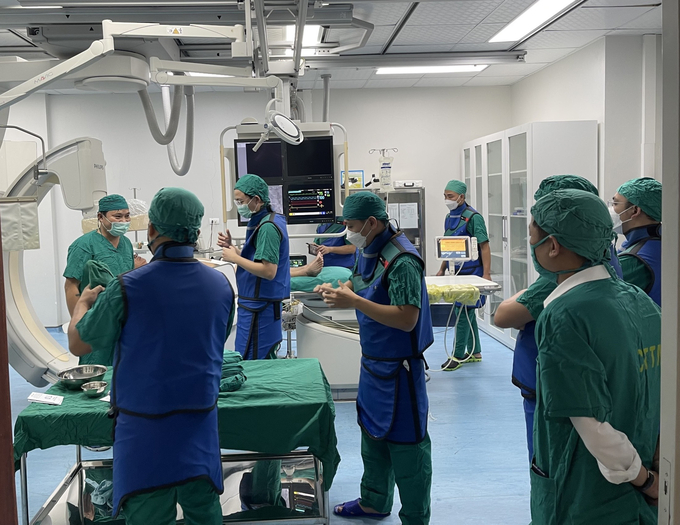 Theo kế hoạch đào tạo, dự kiến khoảng 6 tháng đến một năm, Bệnh viện Đa khoa tỉnh Hà Tĩnh sẽ làm chủ được kỹ thuật cao này. Ảnh: BV.