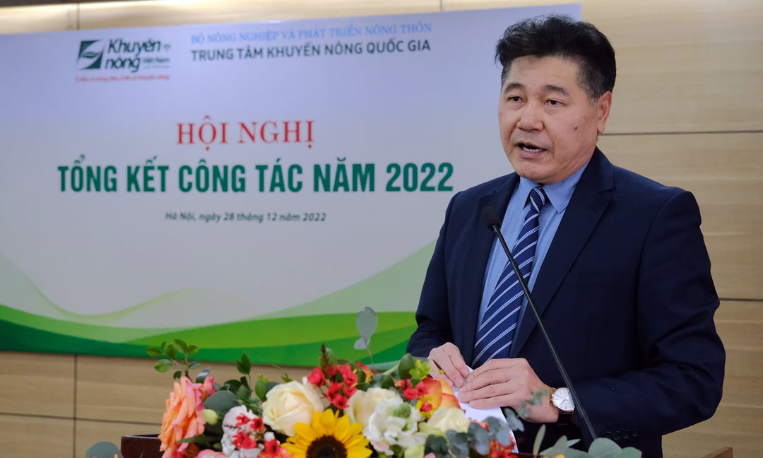 Giám đốc Trung tâm Khuyến nông Quốc gia Lê Quốc Thanh báo cáo kết quả thực hiện năm 2022. Ảnh: Bá Thắng.