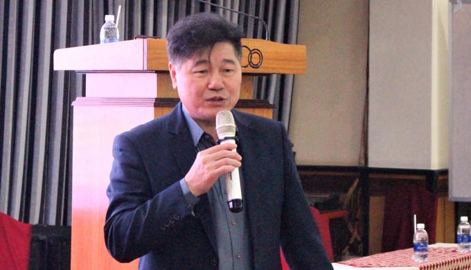 Ông Lê Quốc Thanh, Giám đốc Trung tâm Khuyến nông Quốc gia cho biết Tổ khuyến nông cộng đồng phải là cầu nối giữa nông dân, HTX và nhà quản lý, doanh nghiệp. Ảnh: Quang Yên.