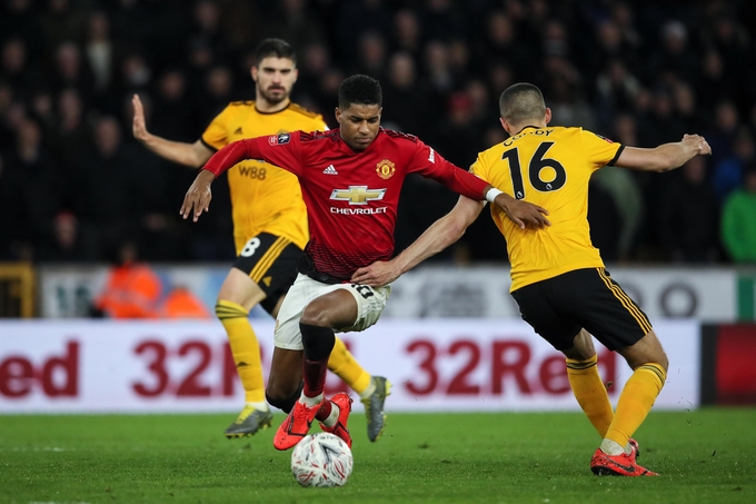 Man United cần một chiến thắng trước Wolves. Ảnh: Express.