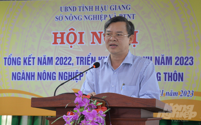 Phó Chủ tịch UBND tỉnh Hậu Giang Trương Cảnh Tuyên tới dự và phát biểu chỉ đạo hội nghị. Ảnh: Trung Chánh.