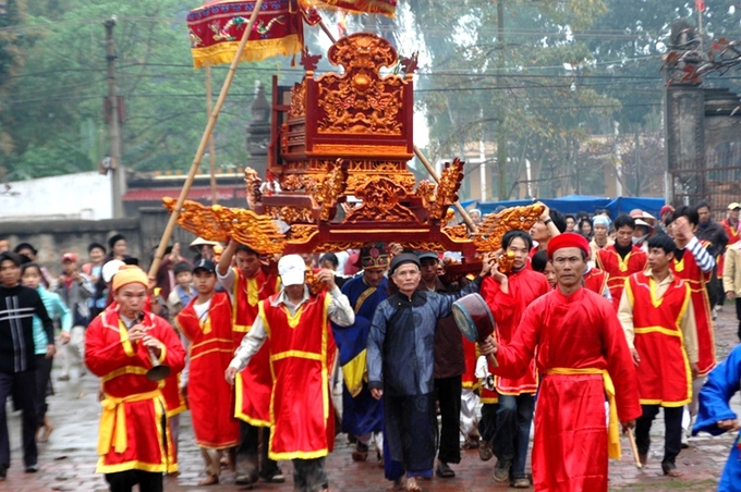 Lễ hội Rước kiệu ngày 10 tháng 9 âm lịch hằng năm ở xã Đại Đồng, huyện Vĩnh Tường. Ảnh: Báo Vĩnh Phúc.