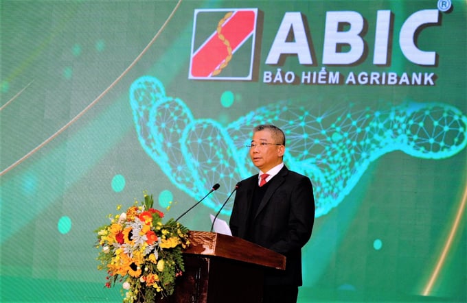 Ông Nguyễn Tiến Hải bày tỏ niềm tự hào, hãnh diện khi được đứng trong hàng ngũ ‘ngôi nhà’ Agribank và Bảo hiểm Agribank.