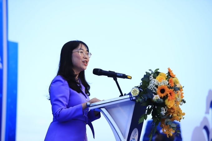 Bà Lê Mai Lan, Phó Chủ tịch Tập đoàn Vingroup, Chủ tịch Hội đồng Trường Đại học VinUni phát biểu tại buổi lễ.