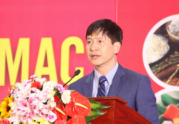 Theo ông Nguyễn Minh Tiến, Giám đốc Trung tâm Xúc tiến thương mại nông nghiệp, Hội chợ Xuân Qúy Mão năm 2023 là hoạt động xúc tiến thương mại quan trọng nhằm triển khai nhiệm vụ Xúc tiến thương mại năm 2023 của ngành nông nghiệp. Ảnh: Trung Quân.