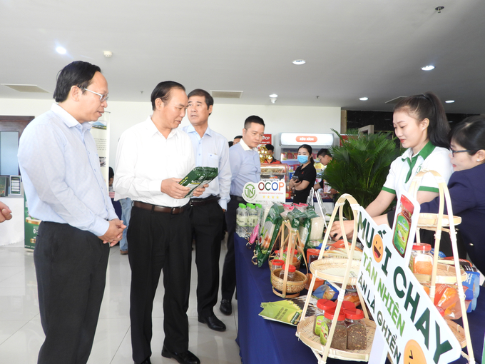Các sản phẩm OCOP đặc trưng cũng là một trong những thế mạnh để phát triển du lịch gắn với nông nghiệp Tây Ninh . 