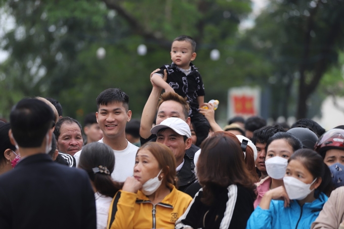 Buổi lễ giao nhận quân tại Thừa Thiên - Huế diễn ra vui tươi, gọn nhẹ, đảm bảo an toàn tuyệt đối. Ảnh: VT.