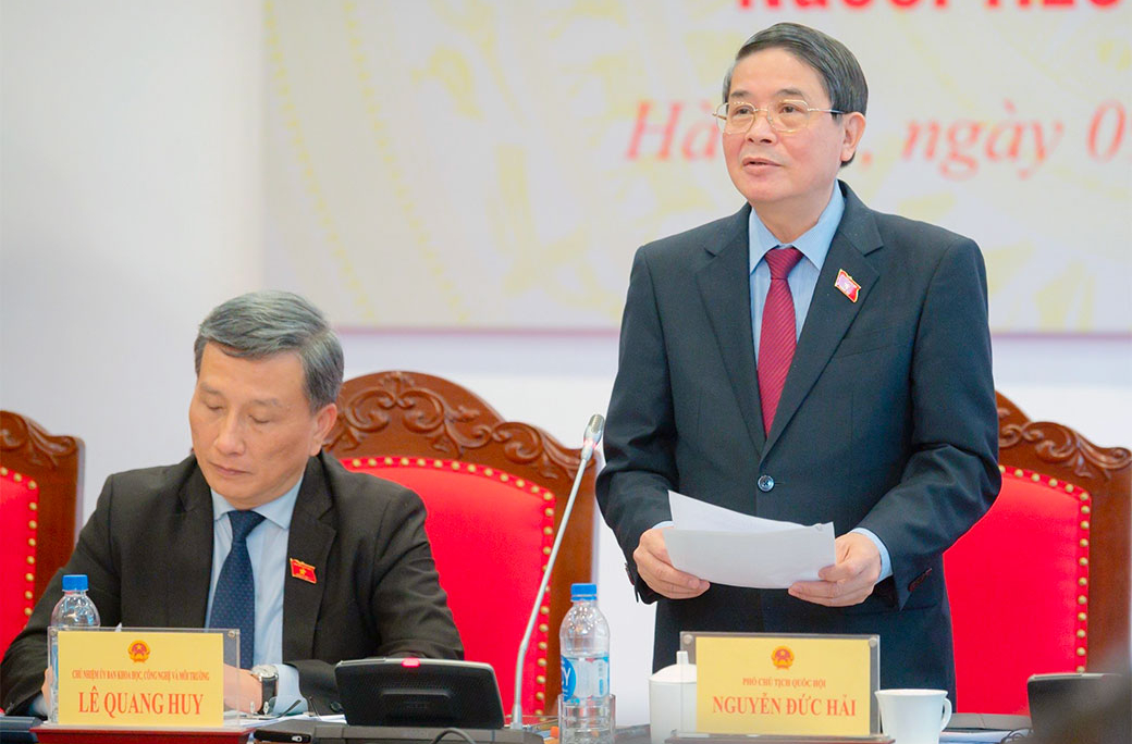 Phó Chủ tịch Quốc hội Nguyễn Đức Hải phát biểu chỉ đạo tại hội thảo.