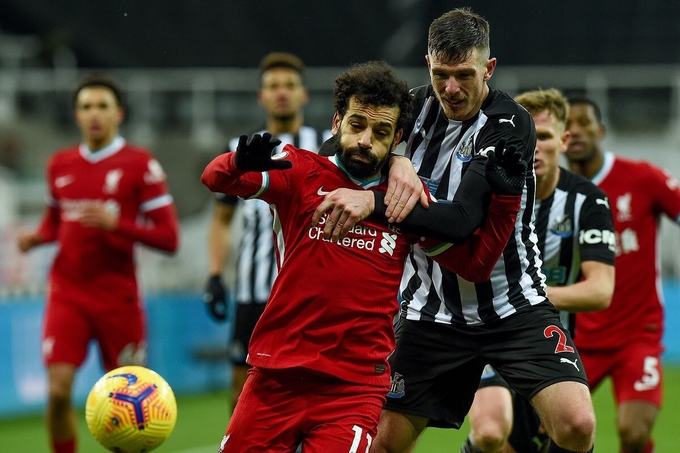 Newcastle United vs Liverpool sẽ là một cặp đấu cân tài cân sức vào thời điểm hiện tại. Ảnh: Express.