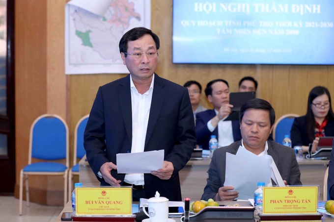 Chủ tịch UBND tỉnh Phú Thọ Bùi Văn Quang tại hội nghị thẩm định Quy hoạch tỉnh Phú Thọ thời kỳ 2021-2030, tầm nhìn đến năm 2050. Ảnh: BPT.