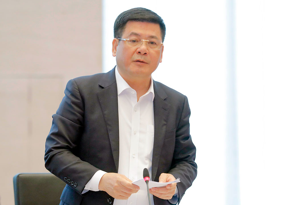 Bộ trưởng Nguyễn Hồng Diên đề nghị có lộ trình để nâng tổng mức dự trữ quốc gia về xăng dầu.