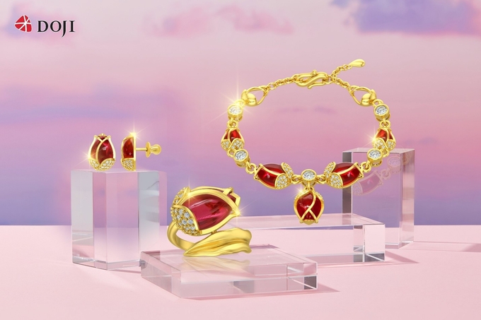 Tỏa sáng rạng ngời với thiết kế trang sức Vàng 24K trong BST 'Nữ Hoàng Mùa Xuân' nhân dịp ngày 8/3