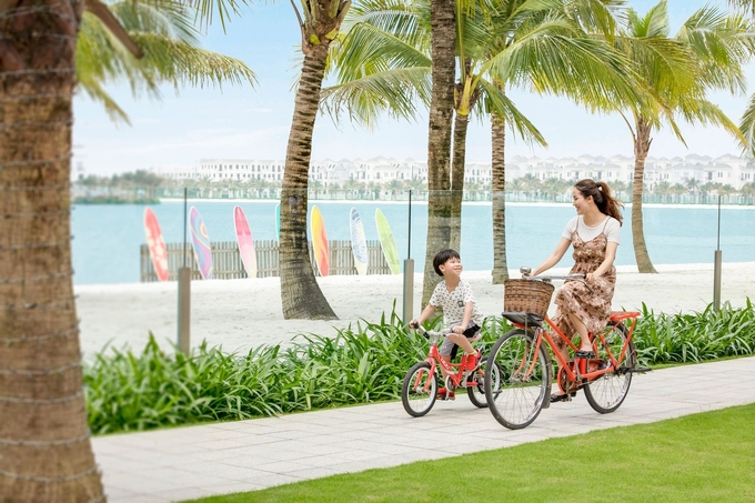 Bức tranh mùa Xuân đầy sức sống tại Vinhomes Ocean Park.