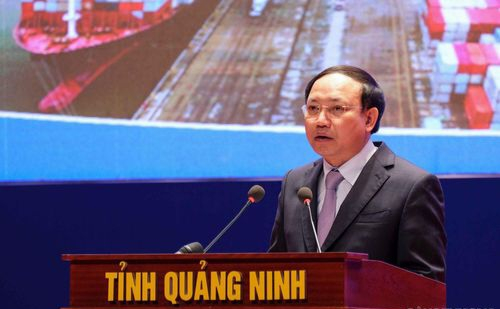 Ông Nguyễn Xuân Ký phát biểu, mời gọi các nhà đầu tư đến Quảng Ninh