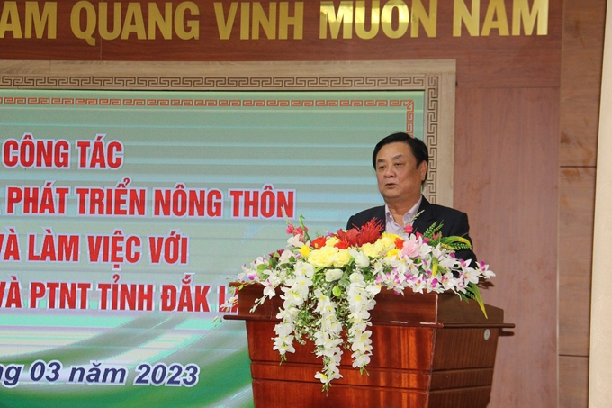 Bộ trưởng Lê Minh Hoan: Ngành nông nghiệp phải có tư duy trả ơn người nông dân, tăng cường tính kết nối chuỗi giá trị với các lĩnh vực. Ảnh: Tuấn Anh.