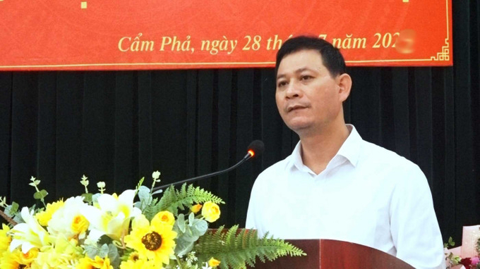 Ông Nguyễn Công Thọ bị điều tra về hành vi nhận hối lộ liên quan đến bảo kê nuôi trồng thủy sản trên vịnh Bái Tử Long. 