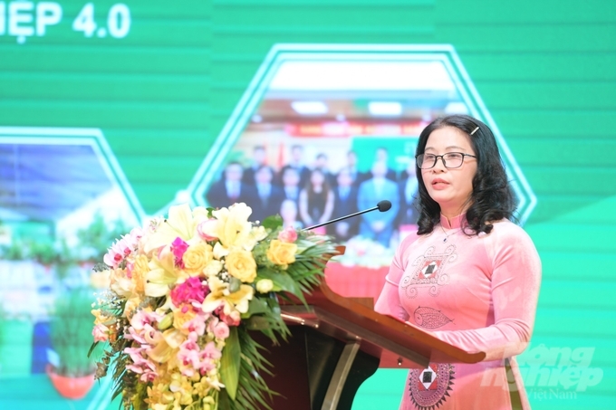 GS.TS Nguyễn Thị Lan, Giám đốc Học viện Nông nghiệp Việt Nam phát biểu tại Hội nghị. Ảnh: HVNN.