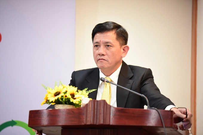 Mr. Duong Tat Thang, Director of the Department of Livestock Production. 