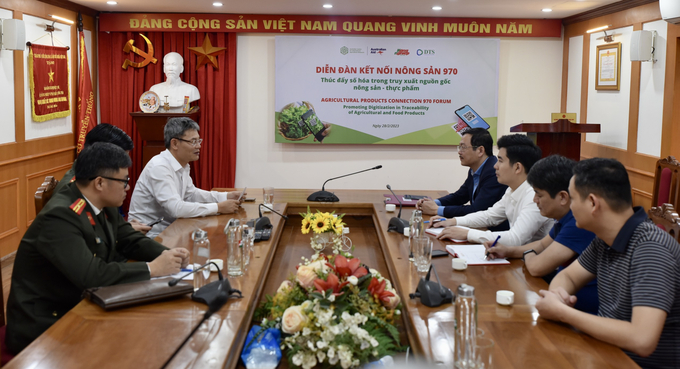 Cục An ninh Chính trị nội bộ có buổi làm việc cùng Đảng ủy Báo Nông nghiệp Việt Nam hướng dẫn triển khai, xây dựng phong trào Toàn dân bảo vệ an ninh Tổ quốc một cách hiệu quả.