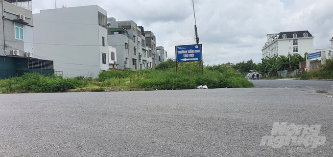 Hai ô đất bị thiếu hụt do UBND thành phố Thái Bình làm tuyến đường nối từ đường Trần Lãm sang đường Ngô Thì Nhậm. Ảnh: Thái Bình.