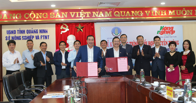 Lễ ký biên bản ghi nhớ phối hợp truyền thông giữa Sở NN-PTNT Quảng Ninh và Báo Nông nghiệp Việt Nam. Ảnh: Đinh Mười.