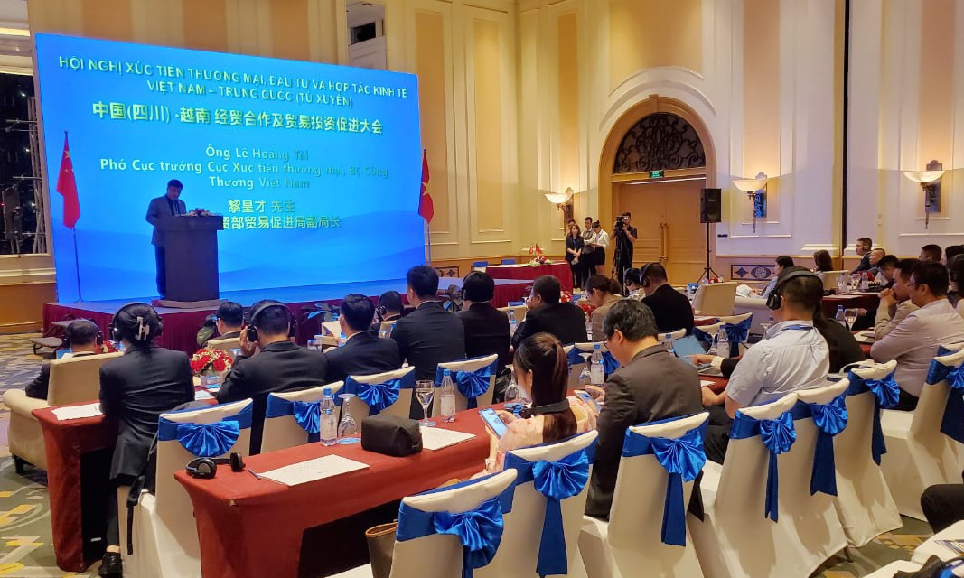 Ông Lê Hoàng Tài, Phó Cục trưởng Cục Xúc tiến thương mại phát biểu khai mạc hội nghị.