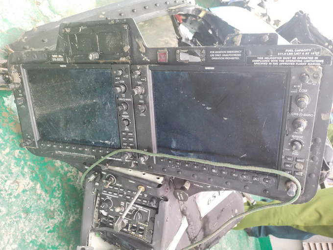 Hộp đen chiếc máy bay trực thăng gặp nạn đã được tìm thấy trong khoang máy.