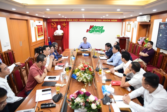 Báo Nông nghiệp Việt Nam tổ chức quán triệt các quy định mới của Ban Bí thư Trung ương. Ảnh: Tùng Đinh.