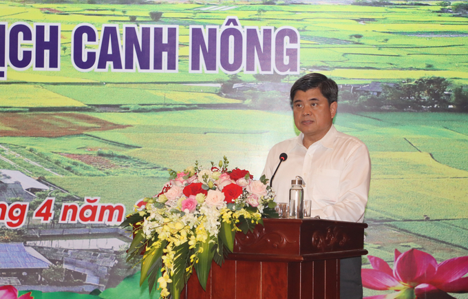 Thứ trưởng Bộ NN-PTNT Trần Thanh Nam: Phát triển kinh tế thông qua du lịch nông thôn gắn với xây dựng NTM là xu thế tất yếu. Ảnh: Tuấn Anh.