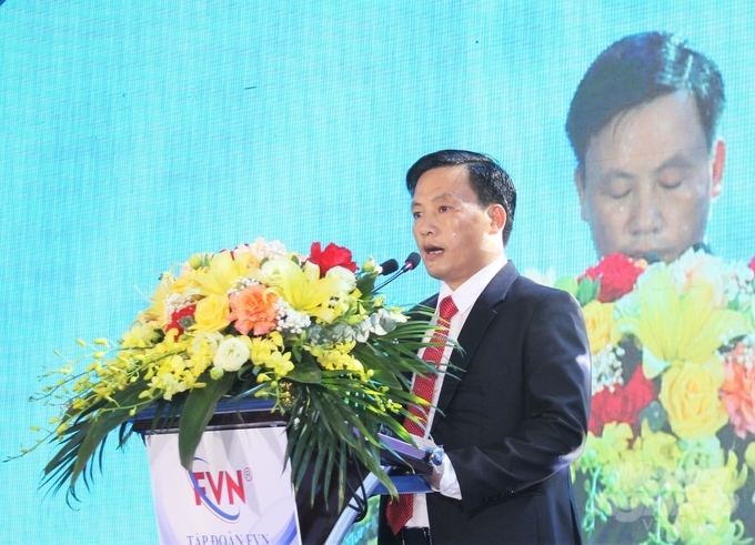Theo ông Nguyễn Văn Truyền, Chủ tịch HĐQT Tập đoàn FVN, sự ra đời của nhà máy thức ăn chăn nuôi khẳng định trách nhiệm của đơn vị đối với ngành chăn nuôi nói riêng và nền nông nghiệp nói chung. Ảnh: Quang Dũng.