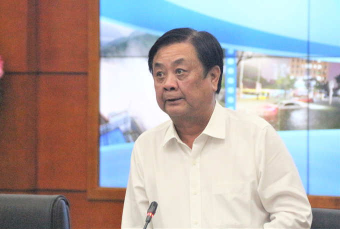 Bộ trưởng Lê Minh Hoan cho rằng những giải pháp căn cơ, chiến lược dài hạn trong công tác phòng, chống thiên tai cần được triển khai trên nền tảng công nghệ mới. Ảnh: Phạm Hiếu.