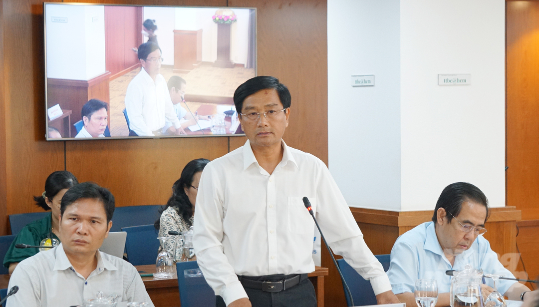 Ông Nguyễn Hữu Hoài Phú, Phó Giám đốc Sở NN-PTNT TP.HCM chia sẻ tại buổi họp báo. Ảnh: Nguyễn Thủy.