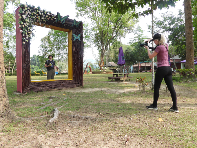 Foreign tourists are also very excited to come to Cat Tien National Park. Photo: Tran Trung.