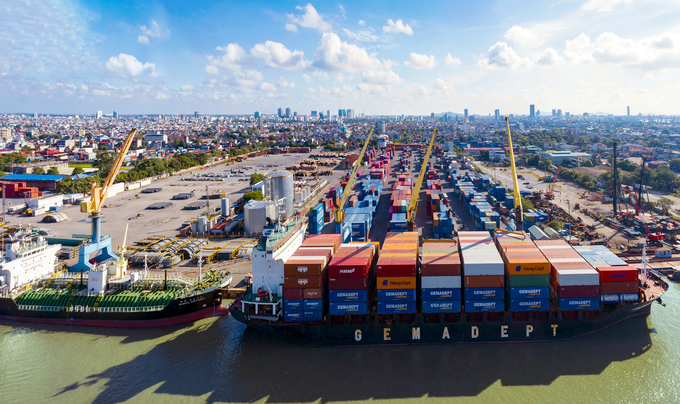 The EU aims to improve the cooperation relationships between businesses of EU member states and Hai Phong city, with a focus on seaports and trade. Photo: Nguyen Hong Phong.