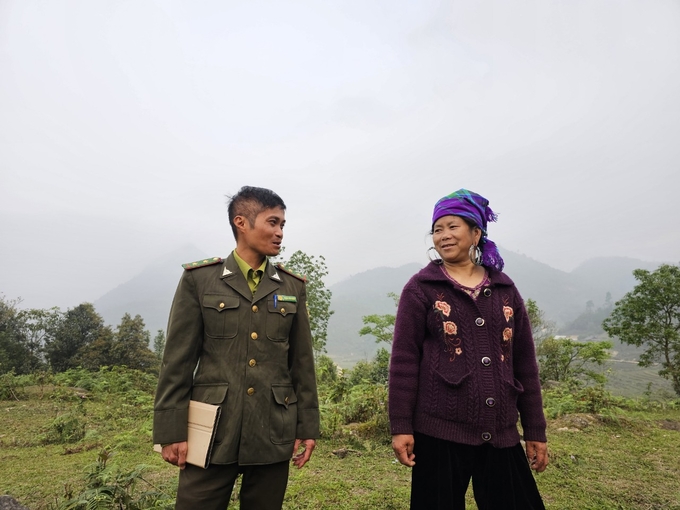 Forests are protected only when people are secure in terms of interests. Photo: Hoang Anh.