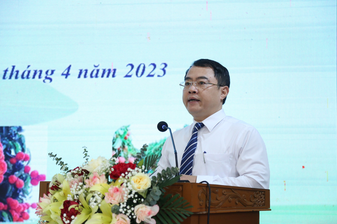 Ông Vũ Việt Anh, Chủ tịch UBND huyện Thanh Hà phát biểu tại hội nghị. Ảnh: Lâm Hùng.